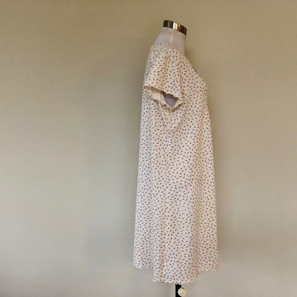 Nightgown SECRET TREASURES Size 12 14 Medium Short Sleeves Floral - Picture 4 of 9